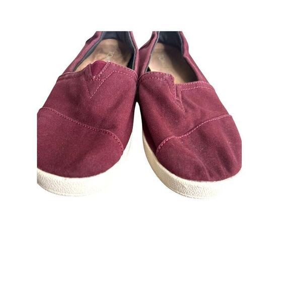 TOMS Alpargata Slip On Sneakers Shoes Size 7.5 Red Maroon Canvas Womens Casual - Picture 3 of 9